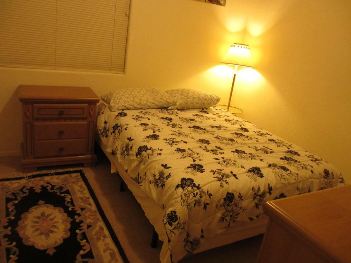 Art Gallery Vacation House Gilbert Bagian luar foto